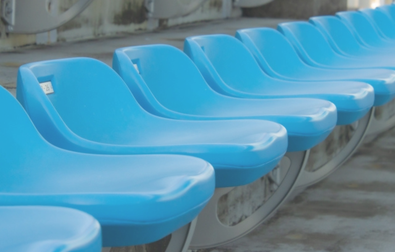 ミニプニの評判は？高齢者のスポーツ観戦に最適か調査！店舗情報も解説