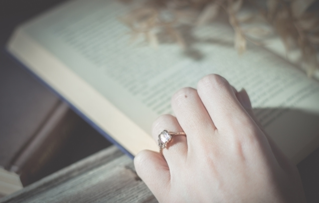 おばあちゃんの指輪をリメイクしたい！費用相場とおすすめ店をご紹介！